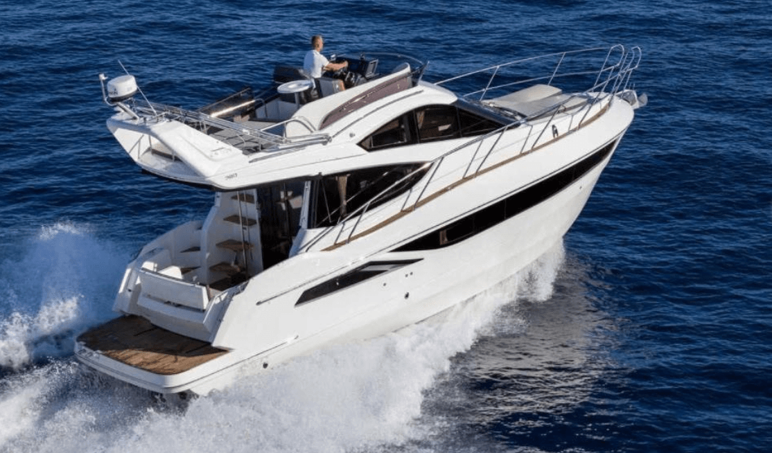 יאכטת GALEON 380 FLY