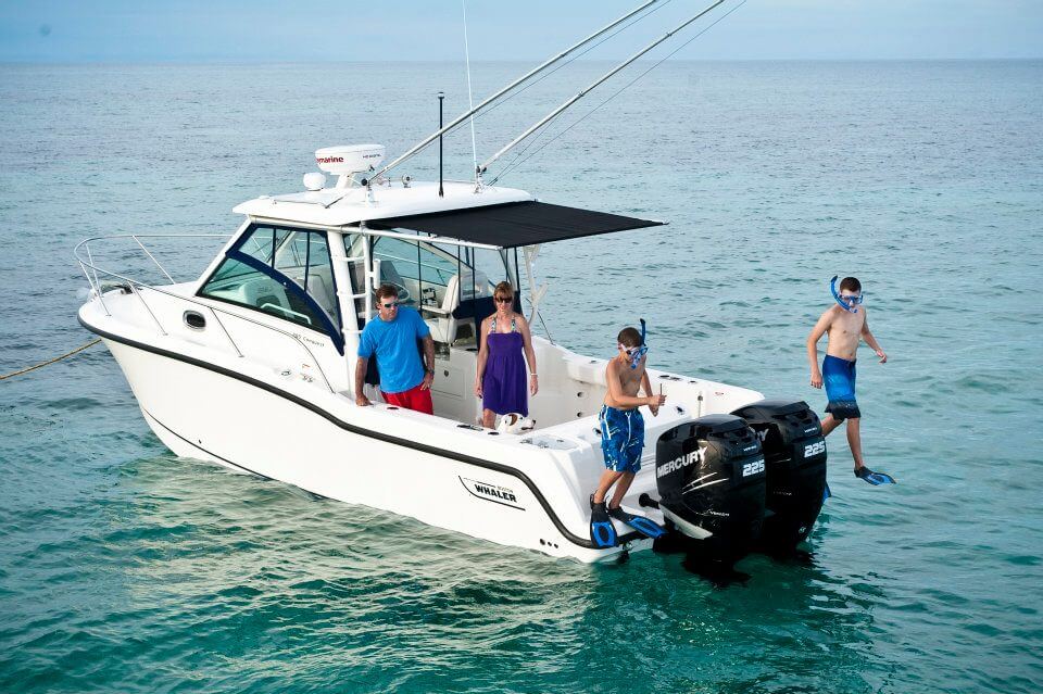 סירת דייג BOSTON WHALER-285 CONQUEST