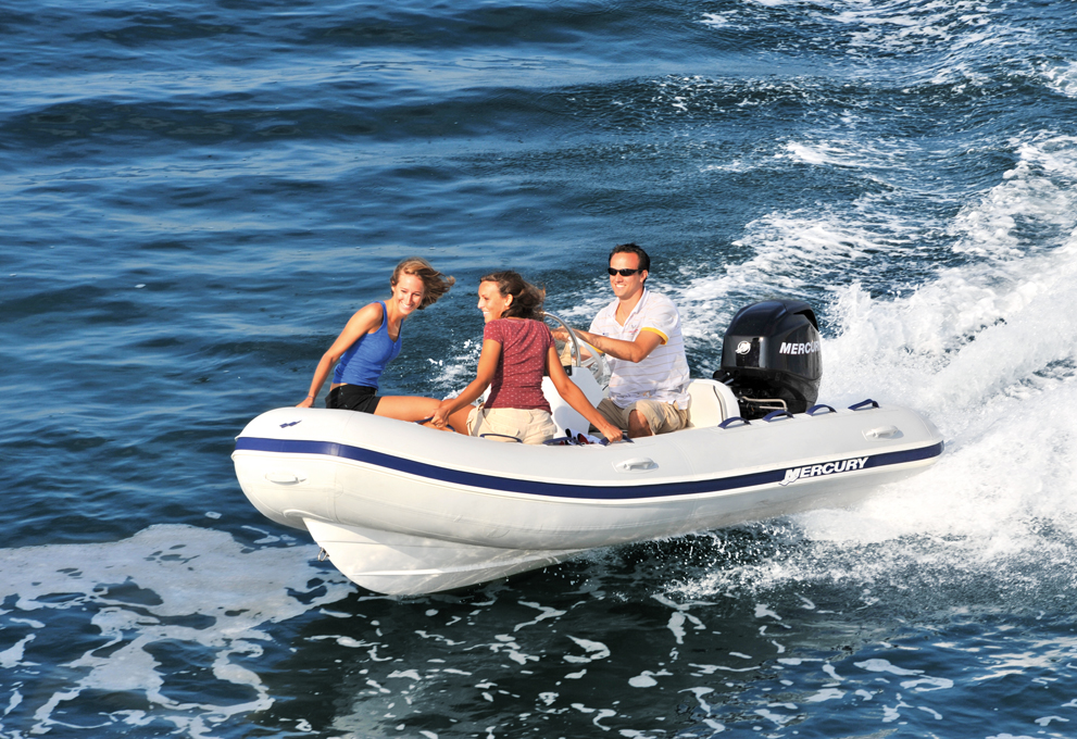 סירת דייג ספורטיבית Mercury Boats-Ocean Runner 460